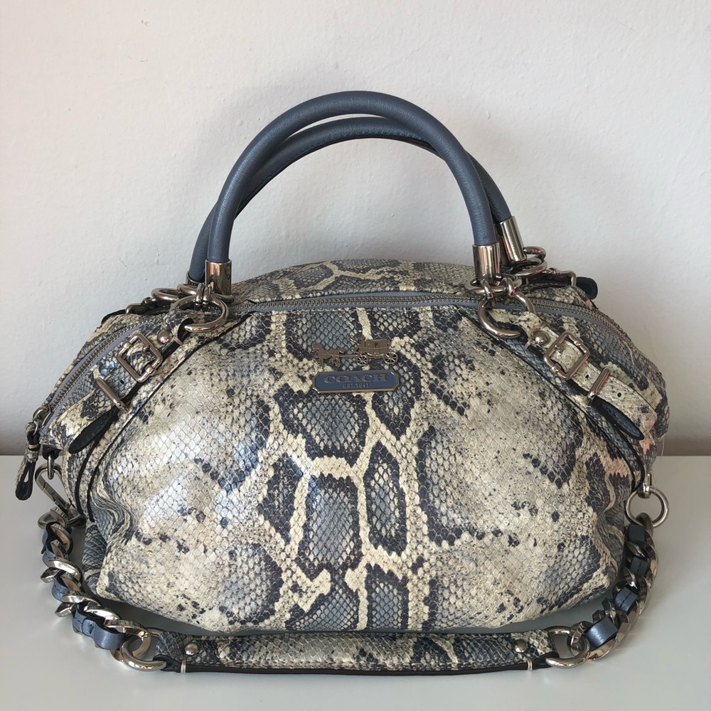 Gorgeous genuine leather Coach snakeskin print bag